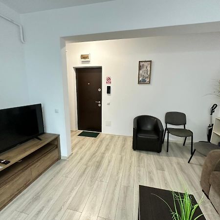 Cozy Apartment In The Heart Of Iasi - Palas Mall Exterior photo